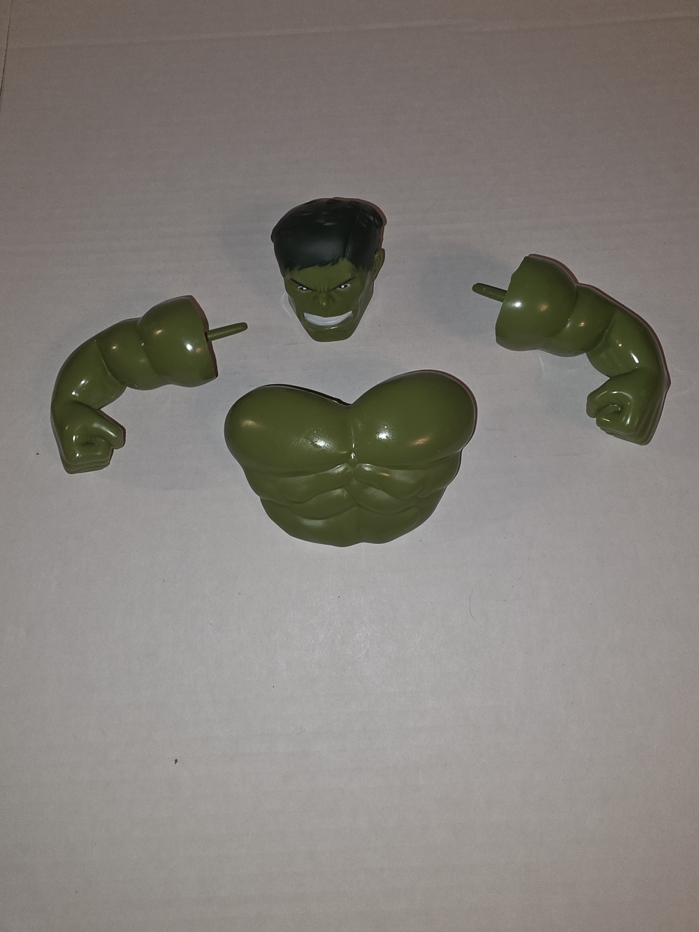 Marvel Green Hulk Buildable Torso, Head & Arms Pumpkin Kit